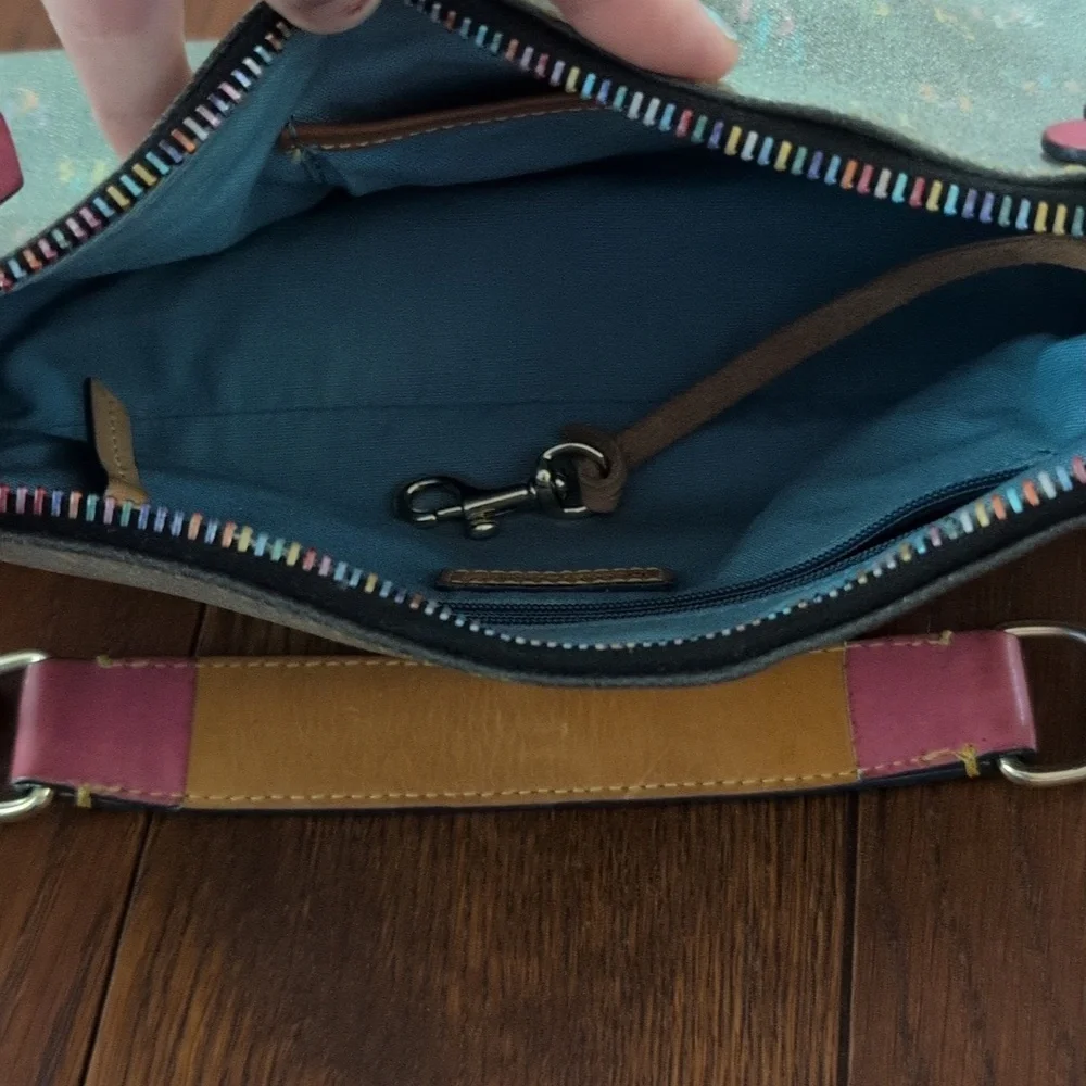 Dooney & Bourke - VINTAGE Y2K RARE Rainbow It Girl Monogram Handbag - Picture 8 of 9